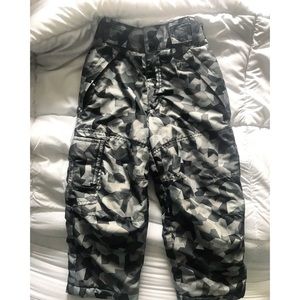 Boys snow pants